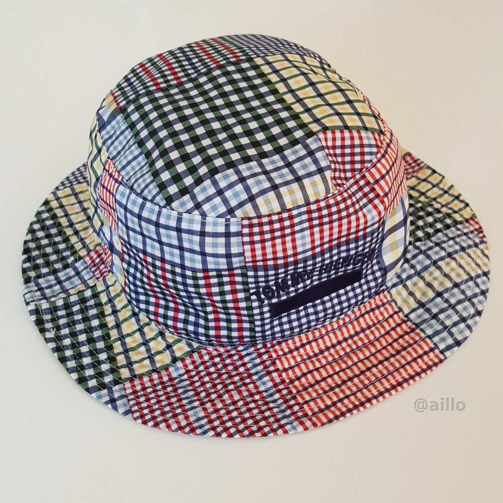 Tommy Hilfiger Reversible Bucket Hat